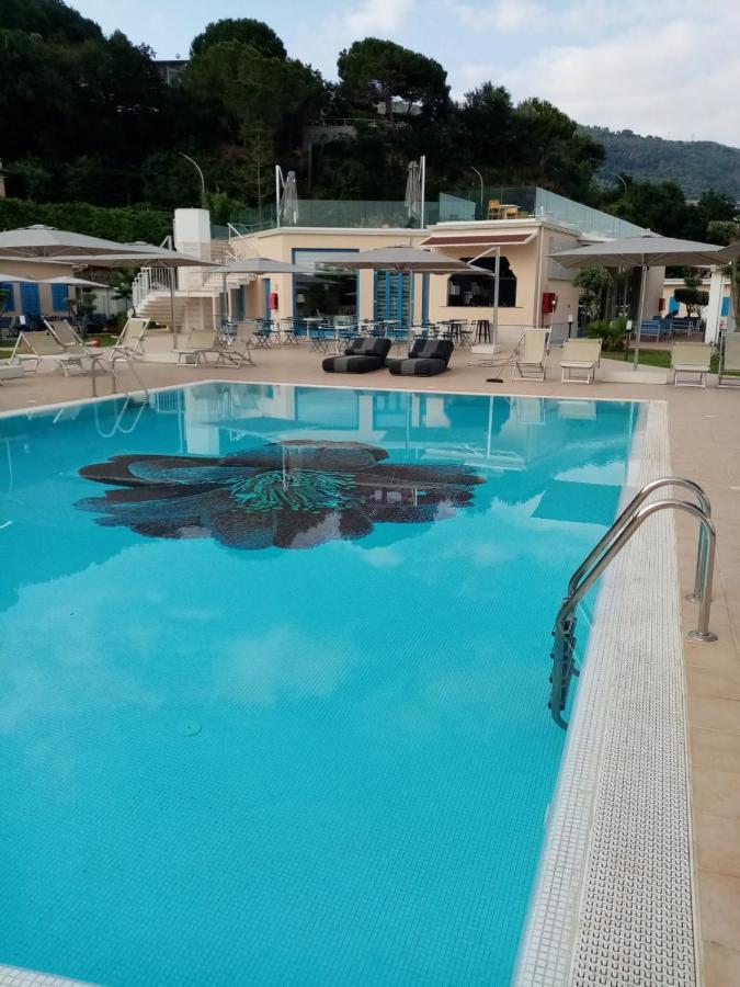 Galia Luxury Resort ピッツォ エクステリア 写真